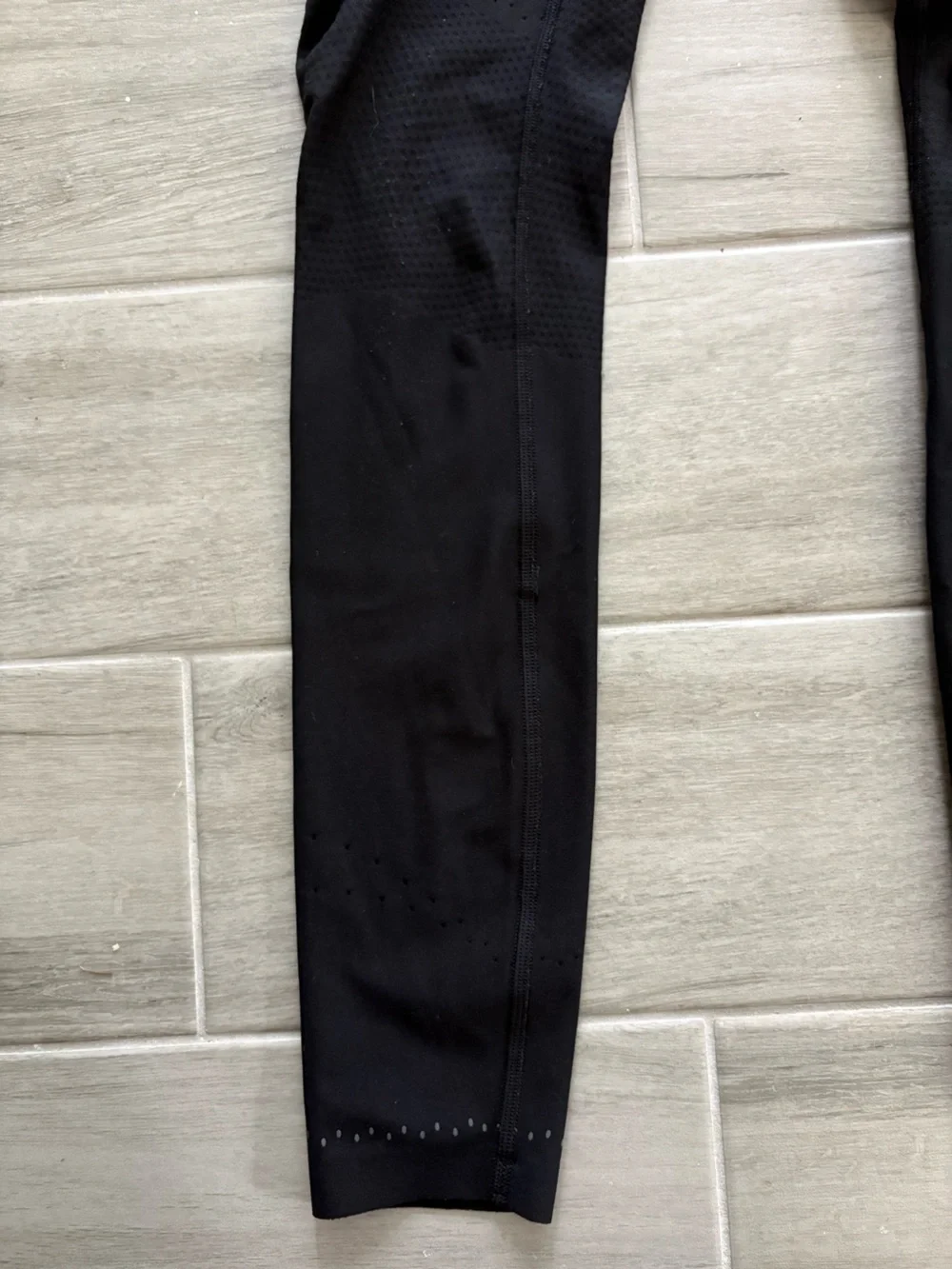 lululemon athletica Black High-Rise Seamless Leggings - Picture 3 of 4